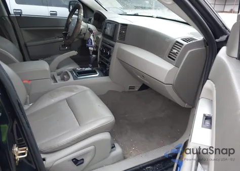 2007 Jeep Grand Cherokee Laredo z USA, uszkodzony, nr VIN 1J8GR48KX7C593093